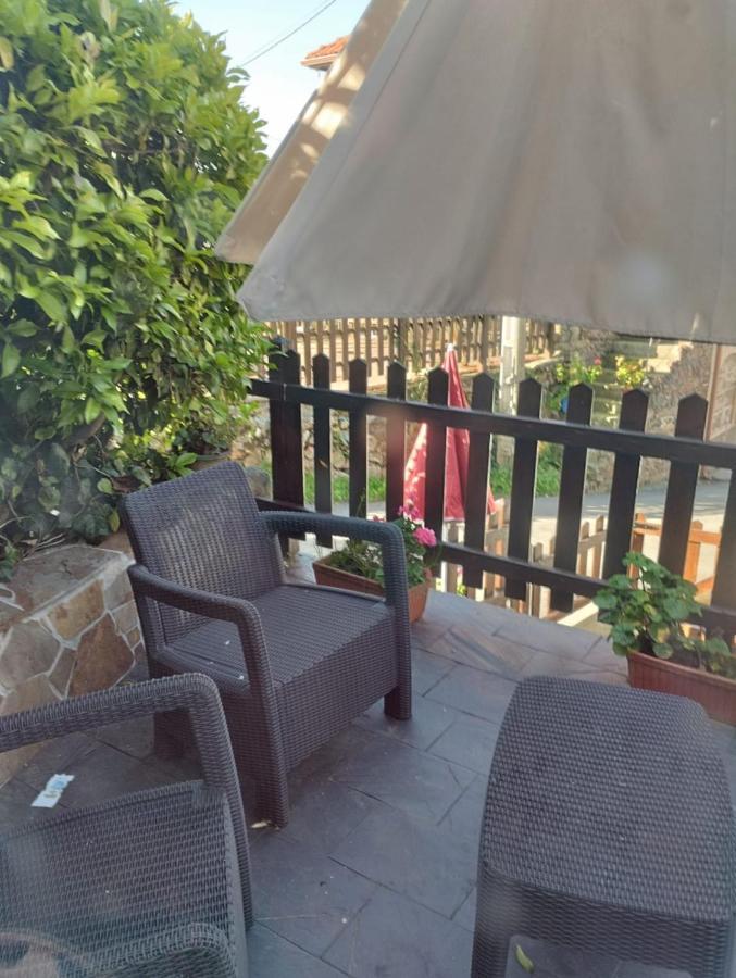 La Casina De Biescas Apartman Biescas  Kültér fotó