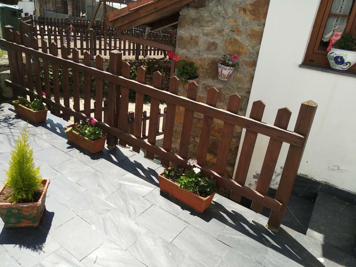 La Casina De Biescas Apartman Biescas  Kültér fotó